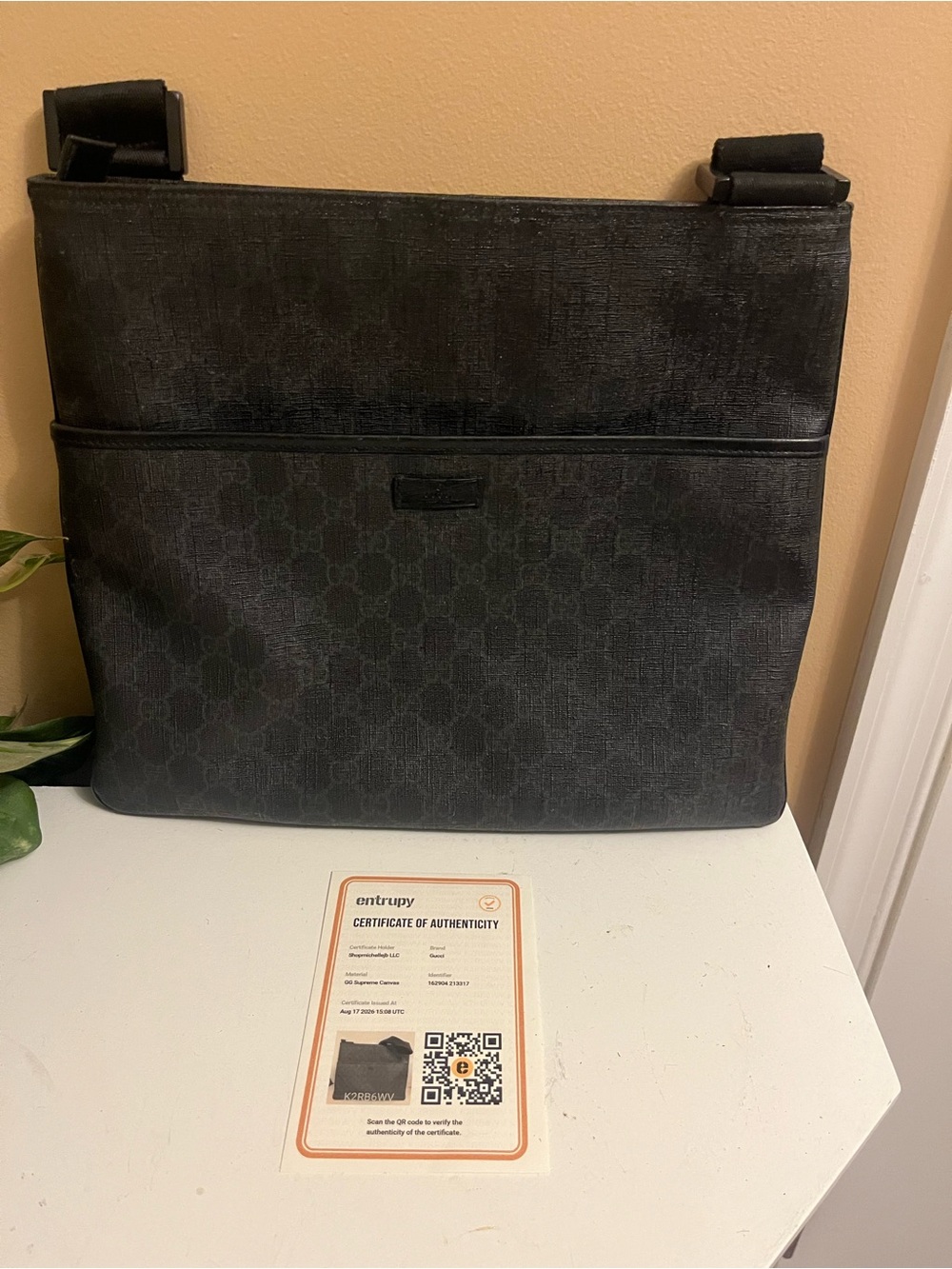Gucci Men's Black Monogram Messenger Bag w/ COA